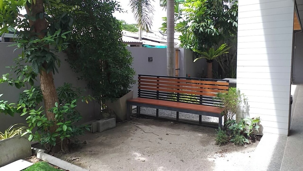 Standard Room, Courtyard Area photo 3