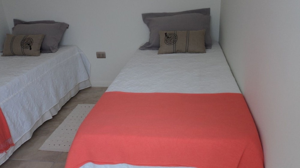 Family Apartment, 2 Bedrooms, Terrace photo 1