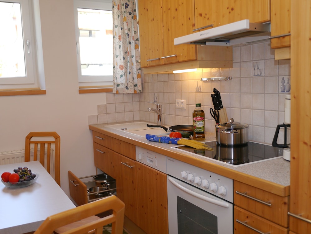 Condo, 1 Bedroom, Kitchen, Mountain View