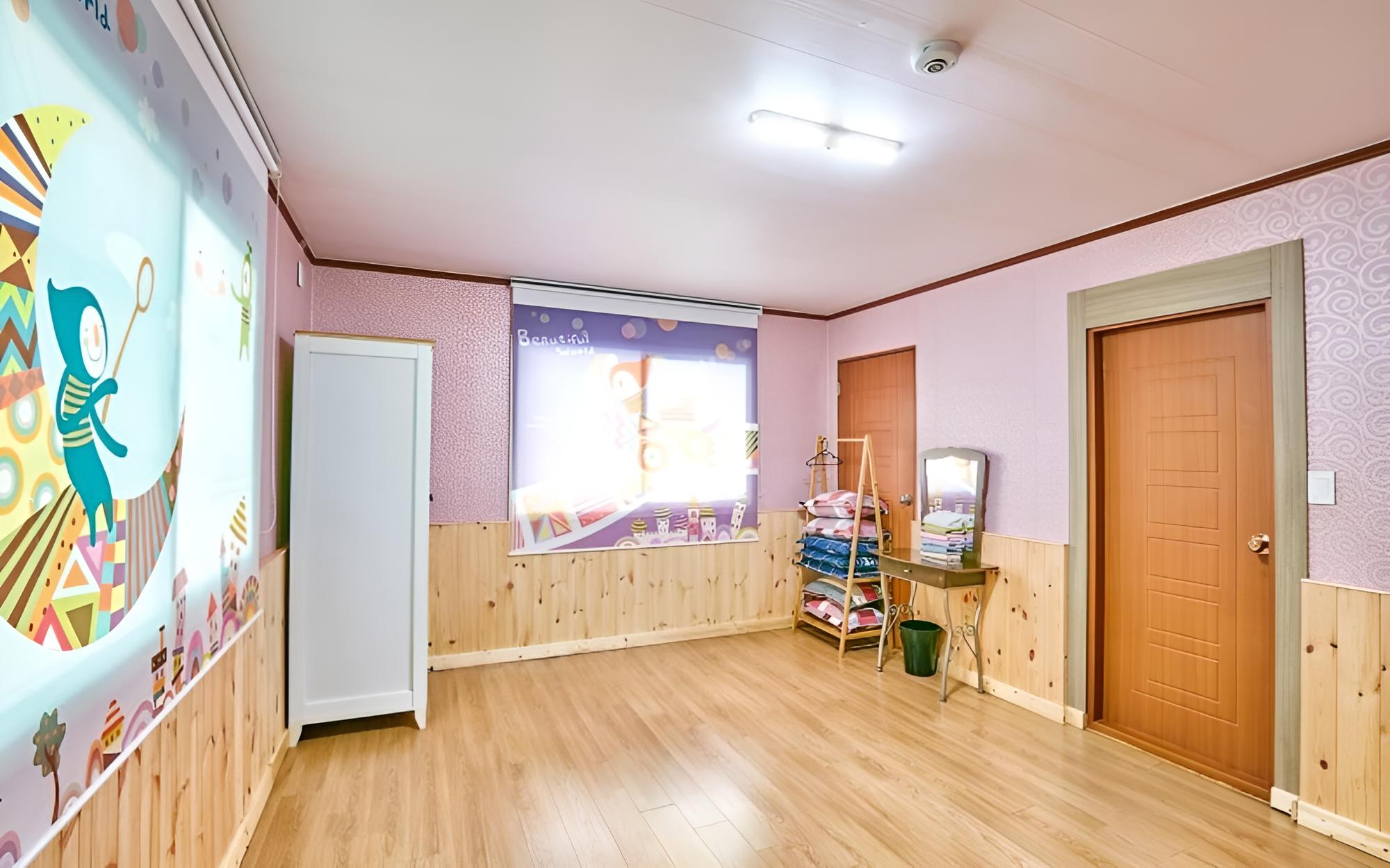 Room (Good Morning A) photo 1