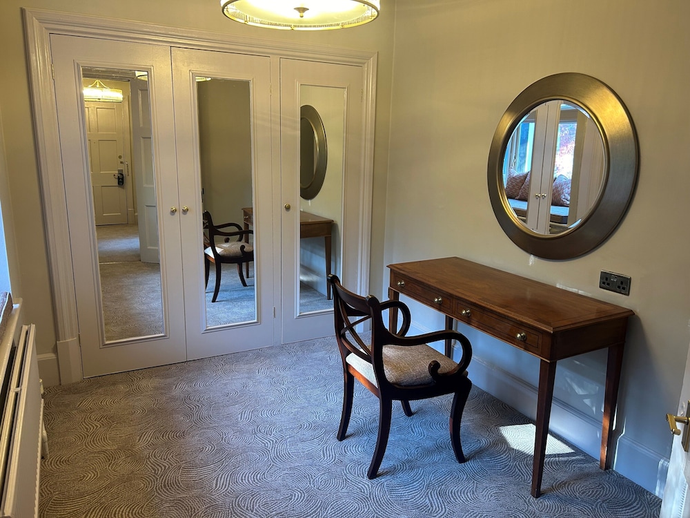 Deluxe Room, 1 Double Bed (Super Deluxe 4 Poster) - Photo 2