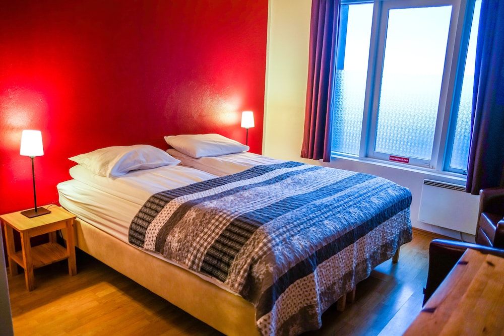 Basic Double or Twin Room photo 3