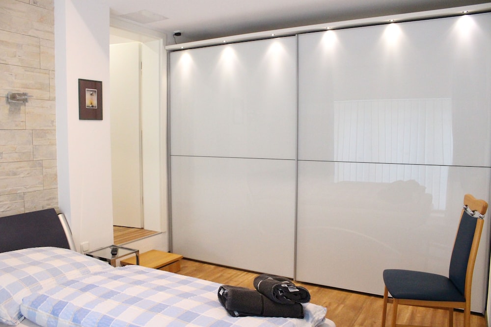 Apartment (6 - incl. 40€ cleaning fee) photo 2