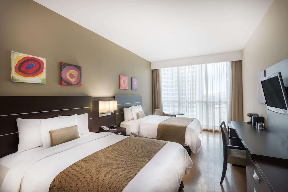 Superior Room, 2 Double Beds, Non Smoking (TRYP)