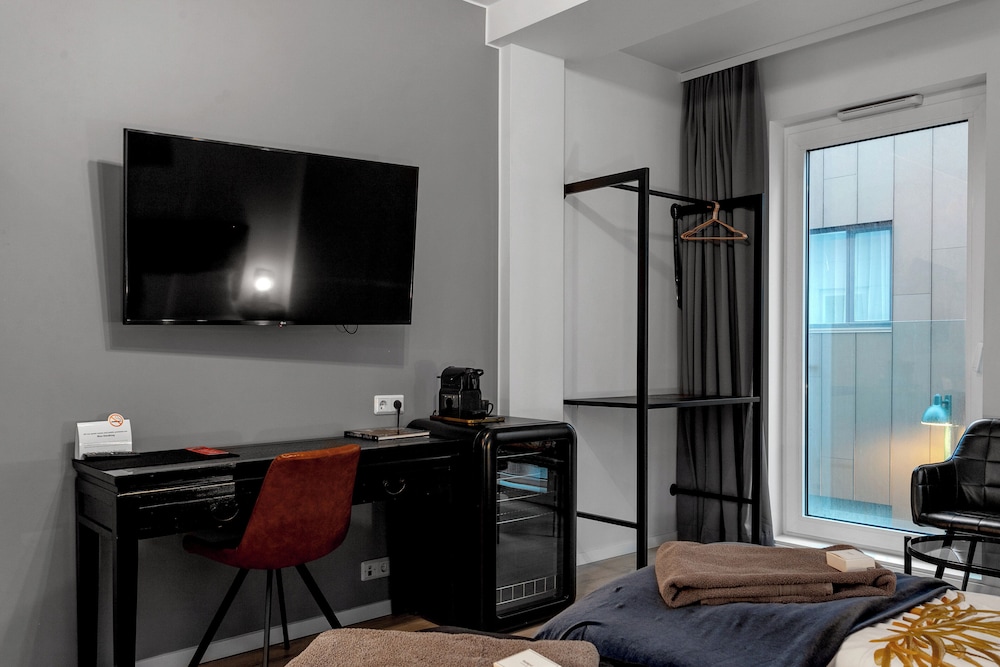 City Twin Room, 2 Twin Beds - Photo 10