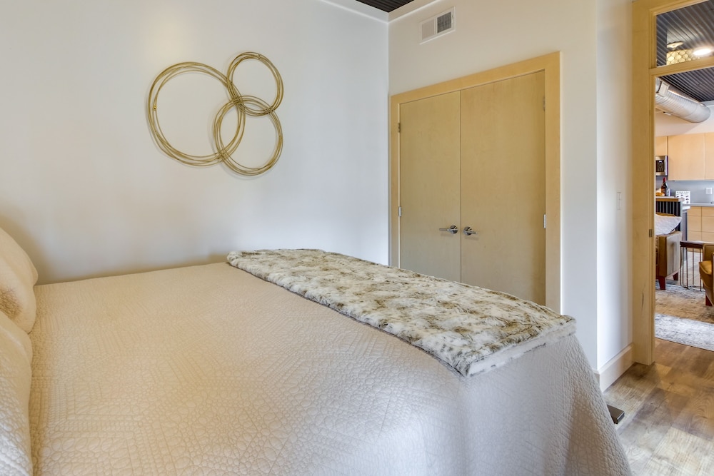 Apartment (2 Bedrooms) photo 2