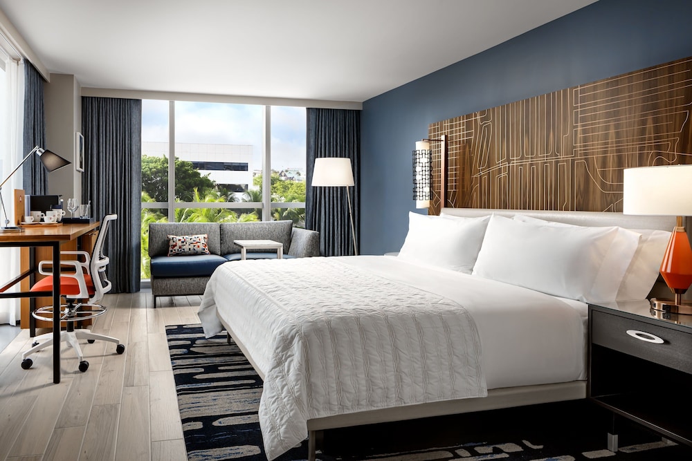 Classic Room, 1 King Bed - Photo 1