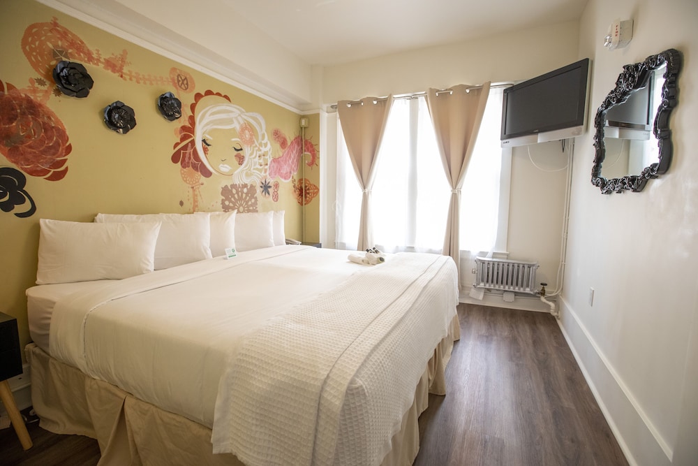 Family Suite (ADA Accessible) photo 1