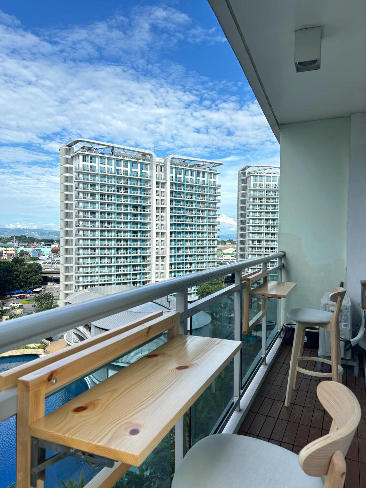 Studio with Pool View photo 2
