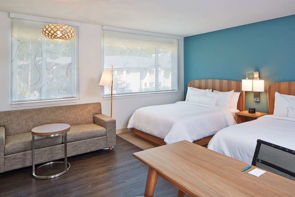 Studio, Multiple Beds - Photo 2