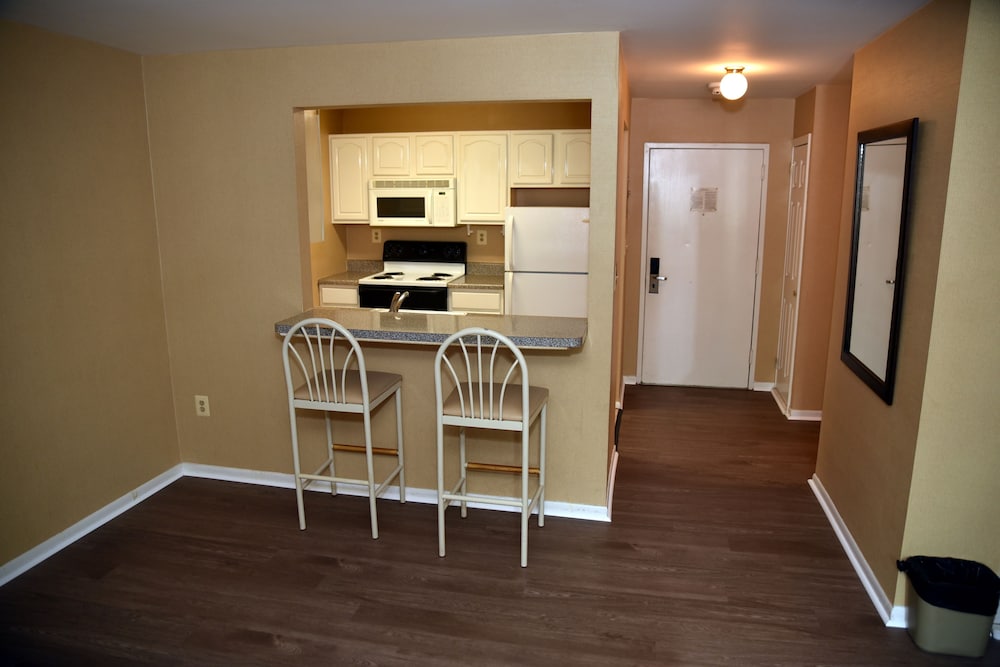Studio Suite photo 2