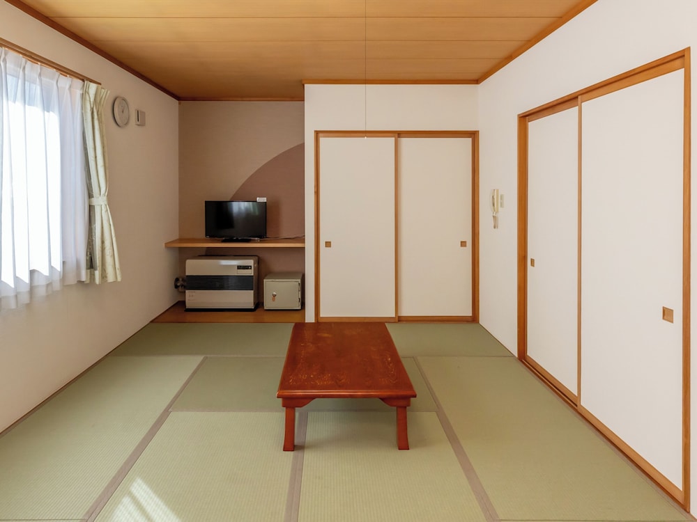 Japanese Room - Quintuple, Non smoking - Photo 5