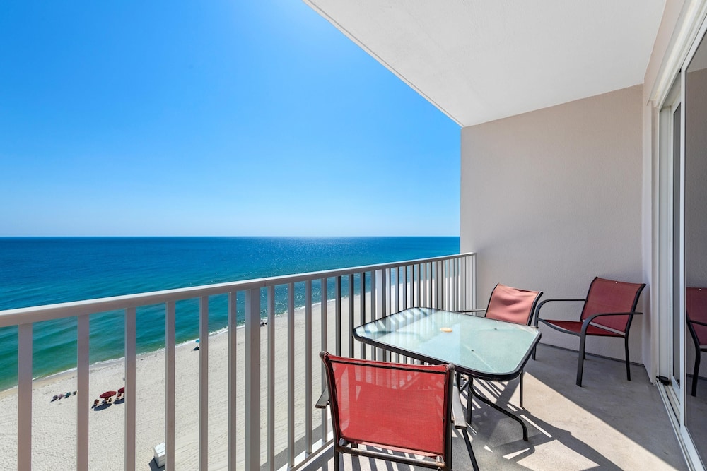 Condo, 1 King Bed with Sofa bed (Windemere 904 Pool Side Cabana Includ) photo 3