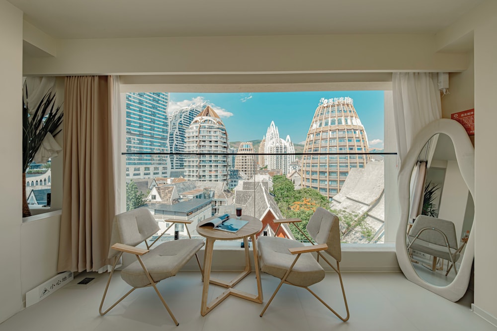 Standard Suite, City View