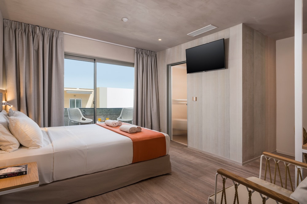 Premium Double Room photo 3