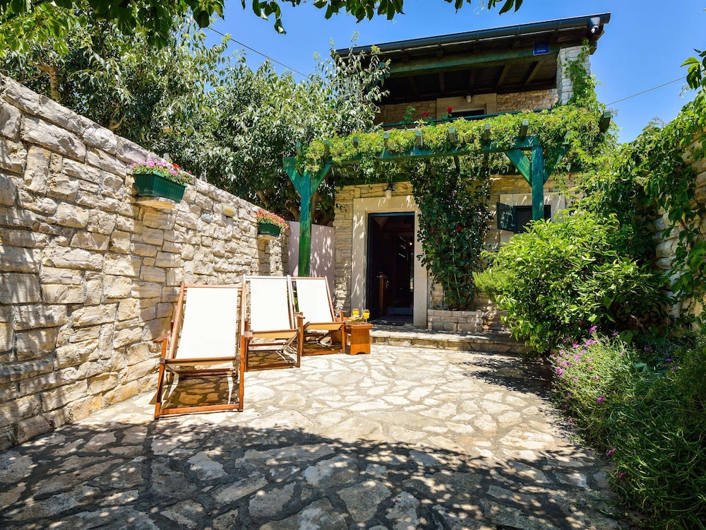 House photo 1