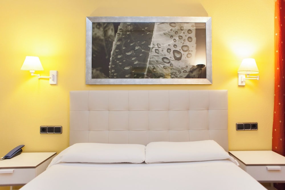 Classic Room - Photo 2