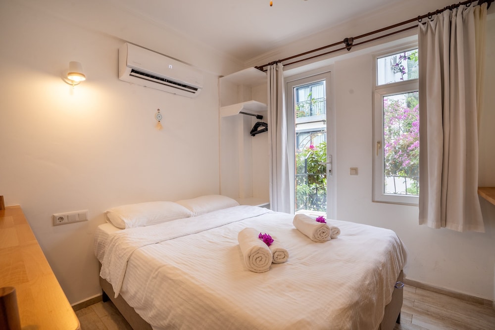 Basic Double Room - Photo 1