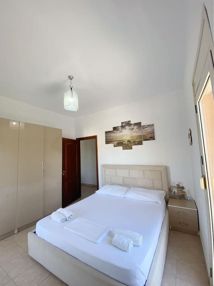 Family Apartment, 2 Bedrooms, Balcony, Sea View