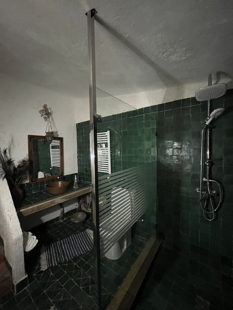 Comfort Suite photo 3