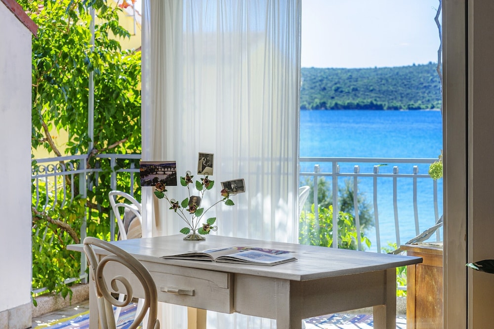 Design Penthouse, Sea View (Zlata)