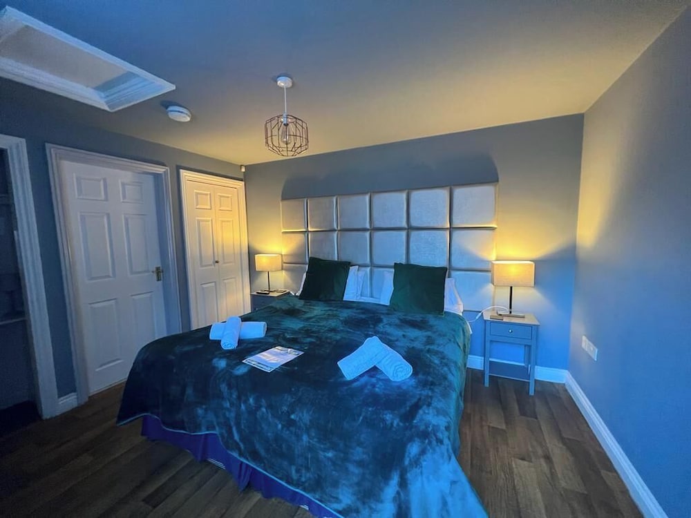 Double or Twin Room - Photo 1
