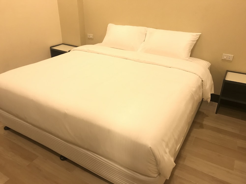 Standard Room - Photo 1