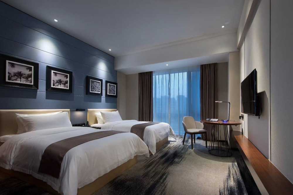 Standard Double or Twin Room, City View