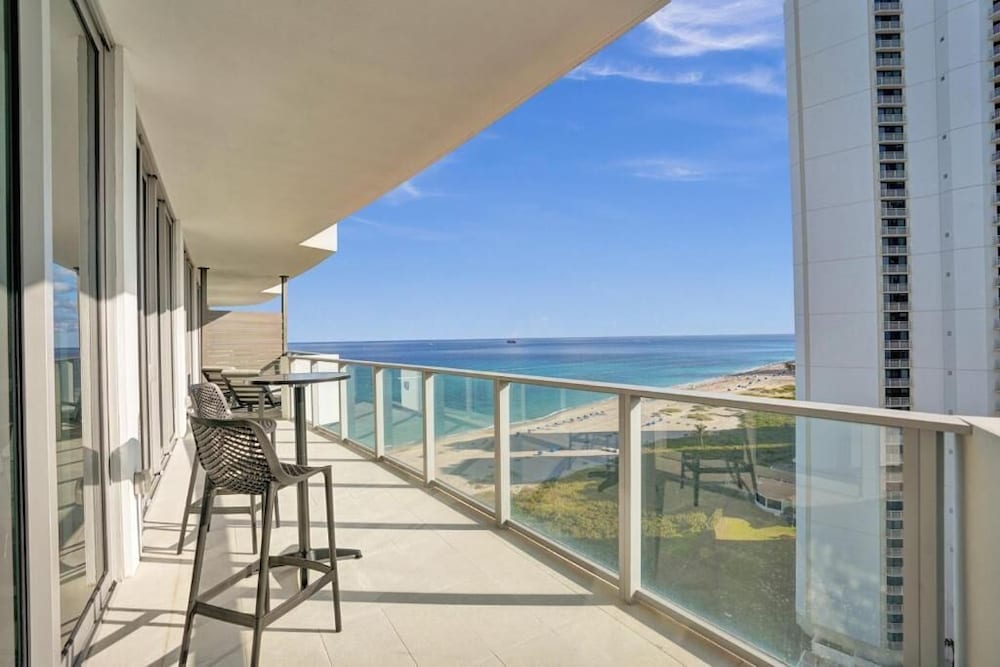 Condo, 2 Bedrooms, Kitchen, Beach View photo 1