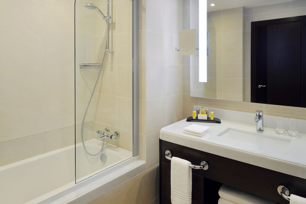 Deluxe Twin Room photo 2