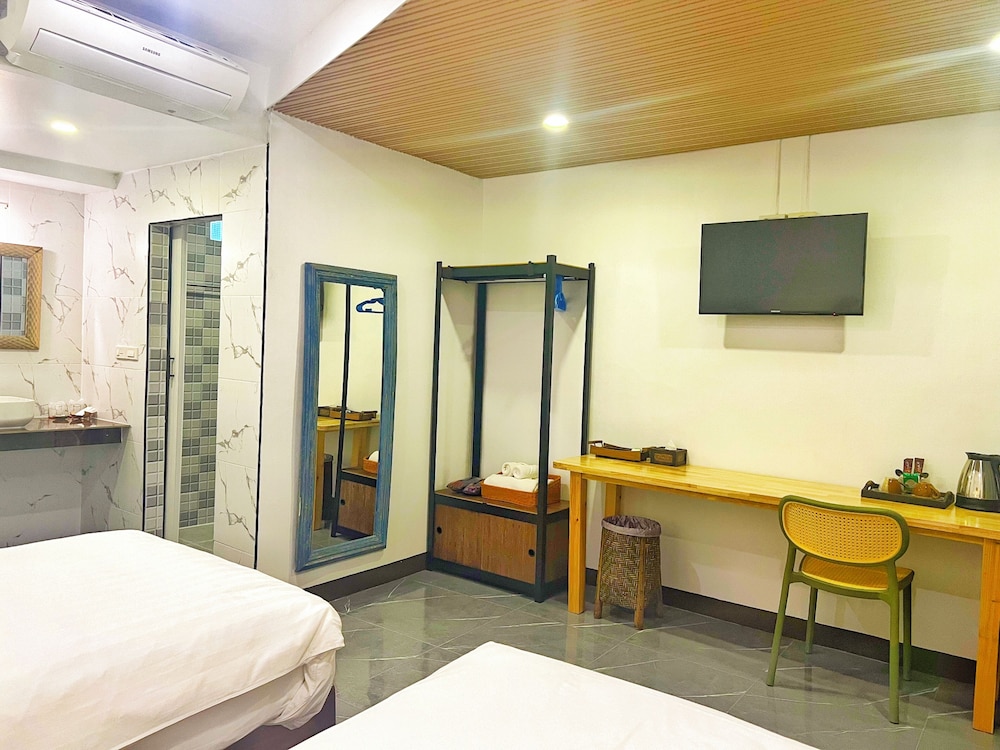Superior Twin Room photo 2