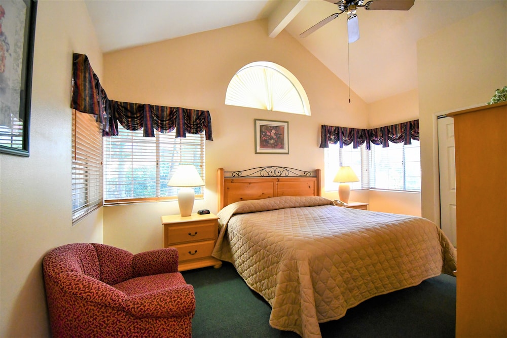 Loft, 1 Bedroom, Kitchen photo 2