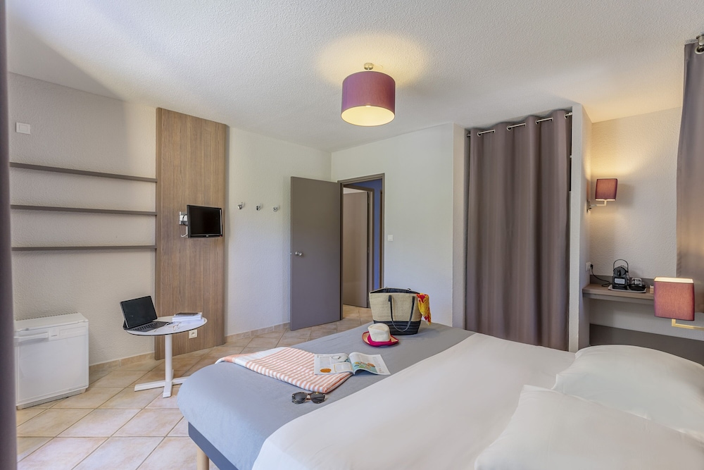 Premium Room, 2 Bedrooms, Terrace photo 2