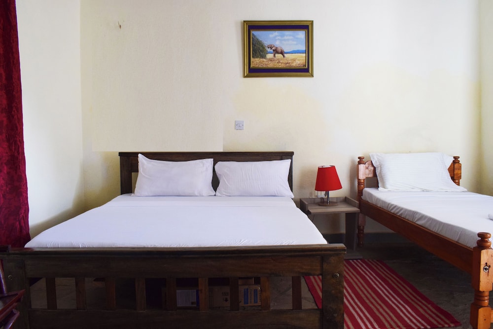 Basic Double Room