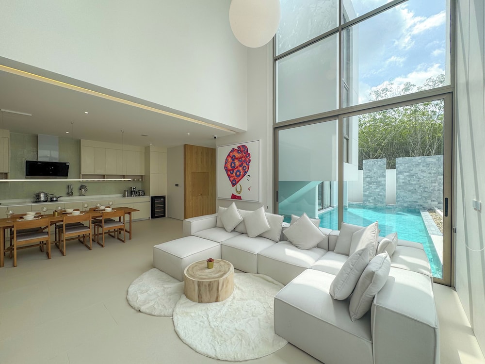 Luxury Villa, Private Pool, Pool View photo 1
