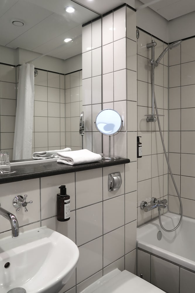 Design Double Room - Photo 9