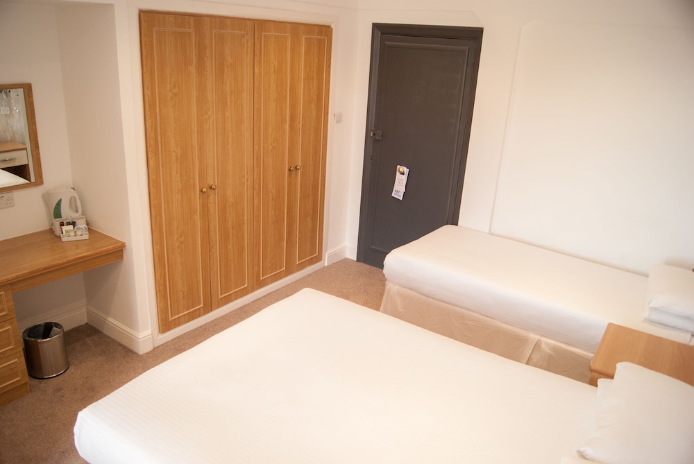 Family Triple Room photo 2