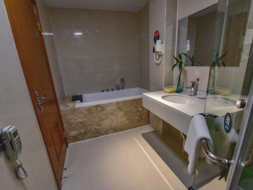 Superior Double Room, 1 King Bed photo 2