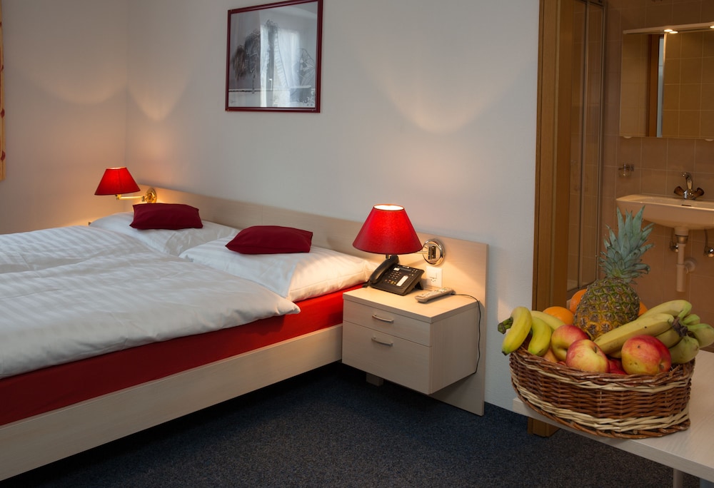 Triple Room - Photo 5
