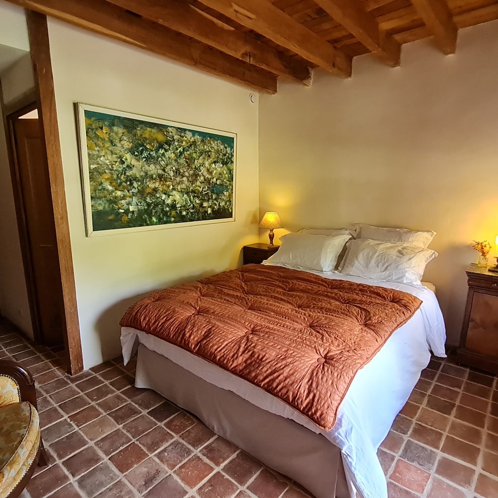 Traditional Double Room, Garden View