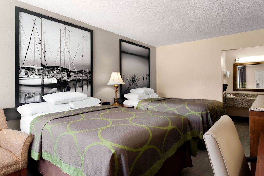 Room, 2 Double Beds, Smoking - Photo 3