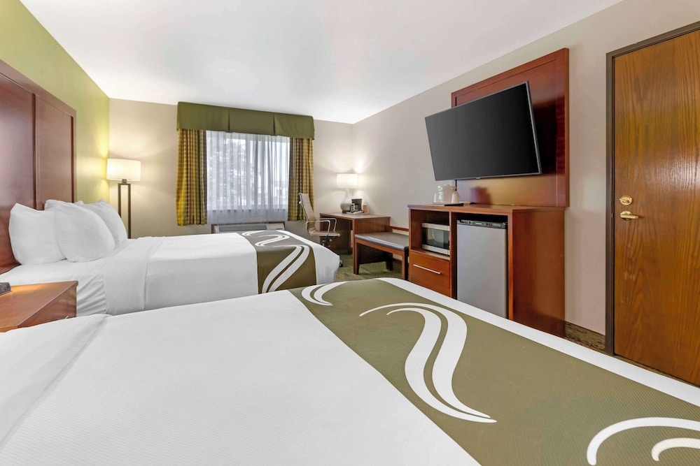 Room - Photo 2
