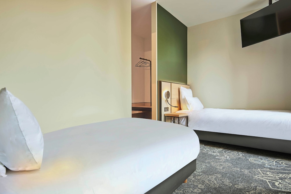 Comfort Twin Room - Photo 2