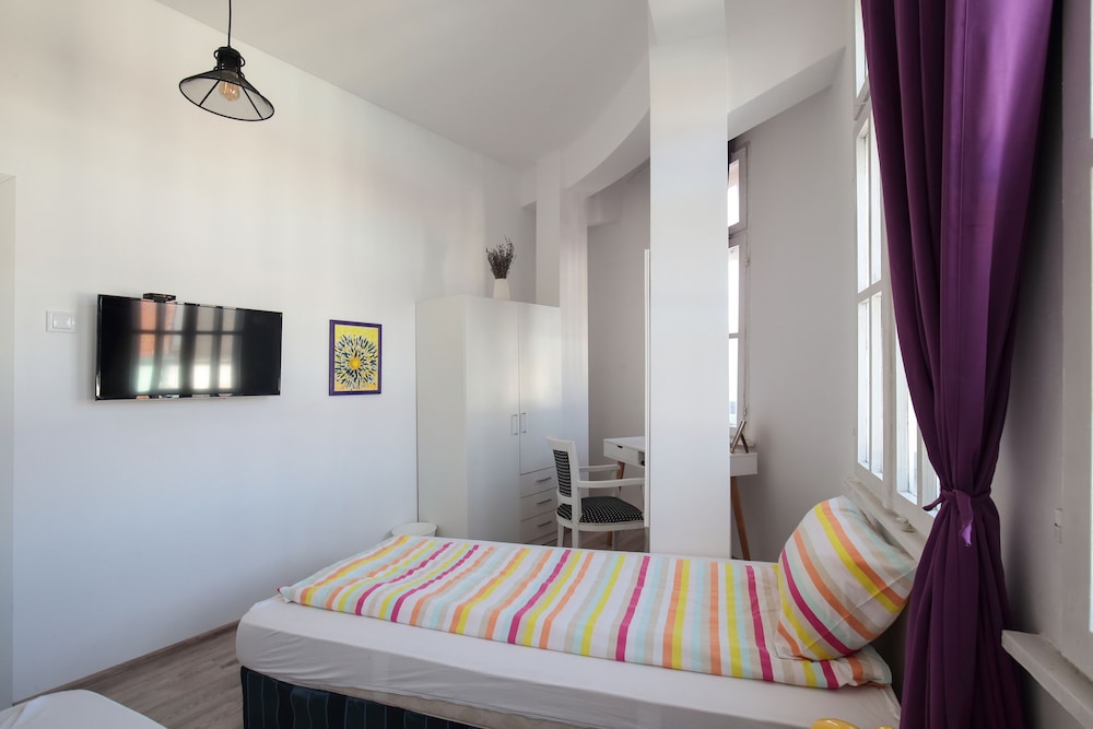 Comfort Double or Twin Room, 2 Twin Beds, City View photo 1