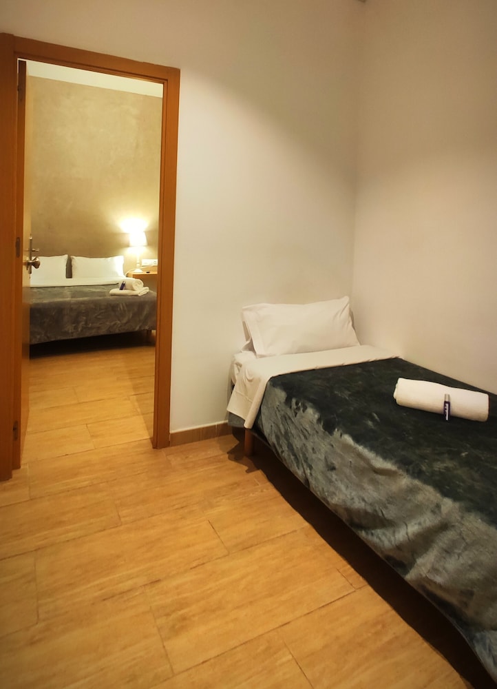 Habitación Triple Económica