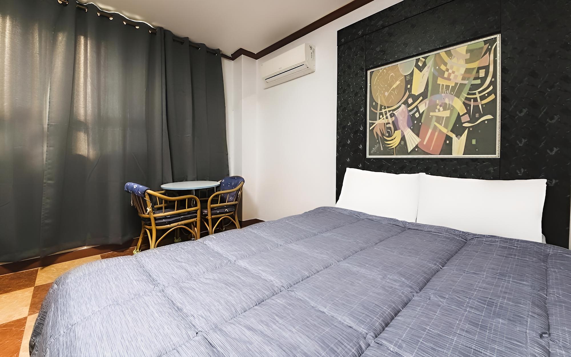 Room (Standard Room) - Photo 2