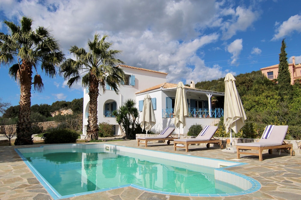 Comfort Villa, 3 Bedrooms, Private Pool, Sea View
