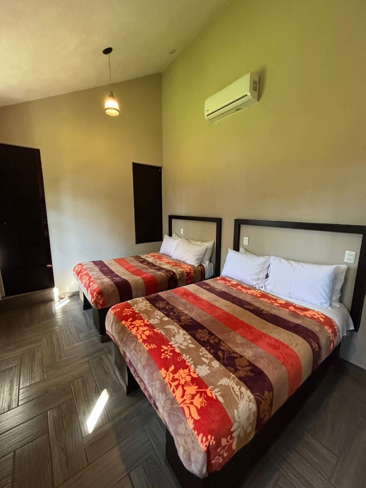 Superior Quadruple Room photo 1