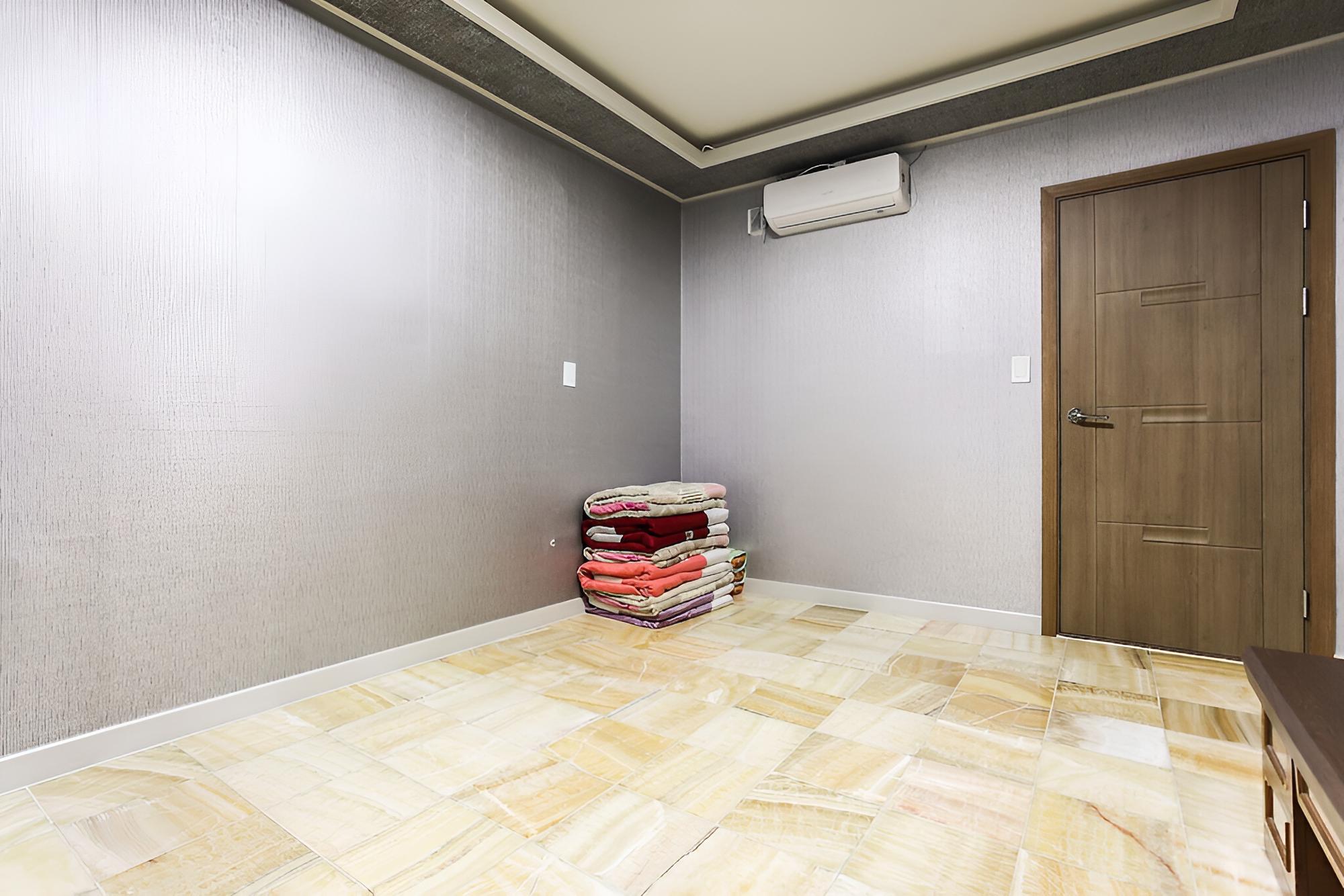 Room (On-dol) photo 2