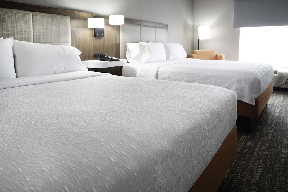 Room, 2 Queen Beds, Accessible, Non Smoking - Photo 6